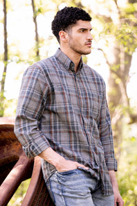 1897 Legends Flannel Shirt for Men in Tan Plaid
