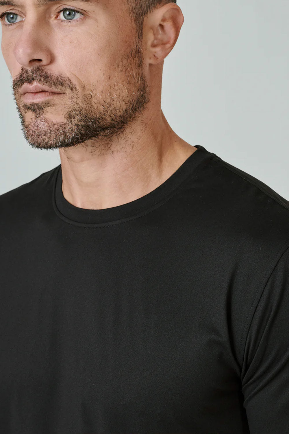 7Diamonds Core Crew T-Shirt for Men in Black