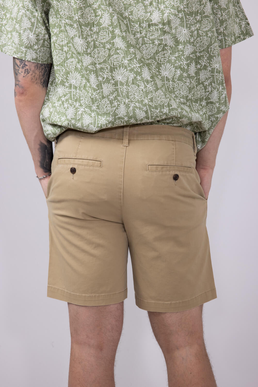 1897 Original 8 Heavy Wash Twill Shorts for Men in Khaki