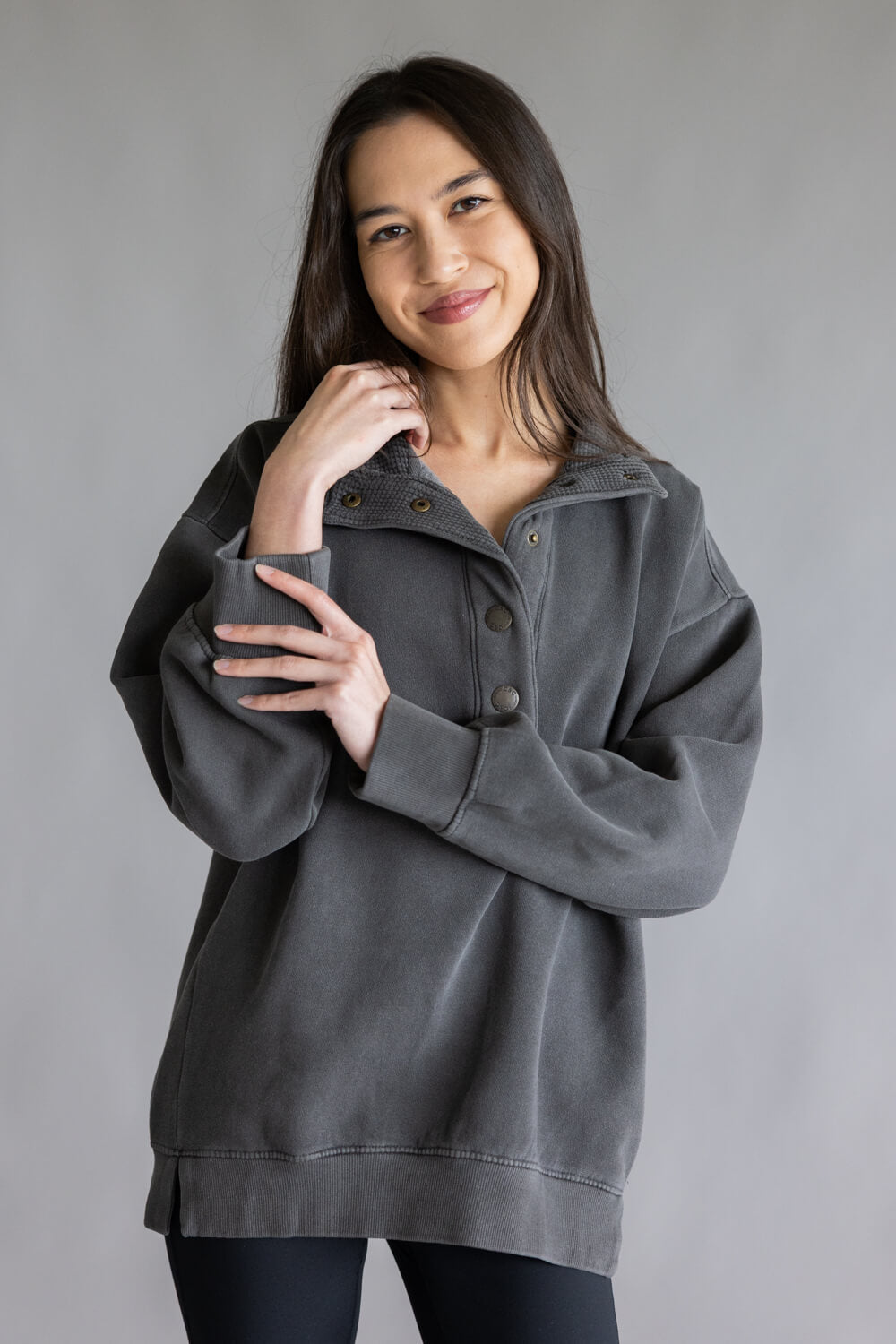 C_C-California-Mazzie-Sunwashed-Fleece-half-snap-pullover-with-waffle-yoke-89B03236-X007-BLACK-2