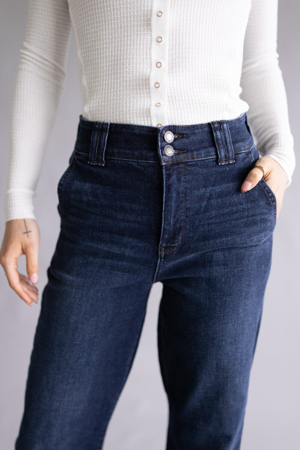 JUDY-BLUE-HIGH-WAIST-WIDE-LEG-JEAN-WOMEN-82678REG-SHORT-4