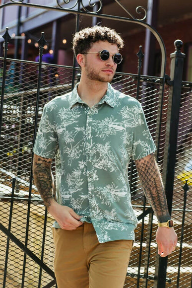 WearFirst Wanderer Vintage Hula Shirt for Men in Green