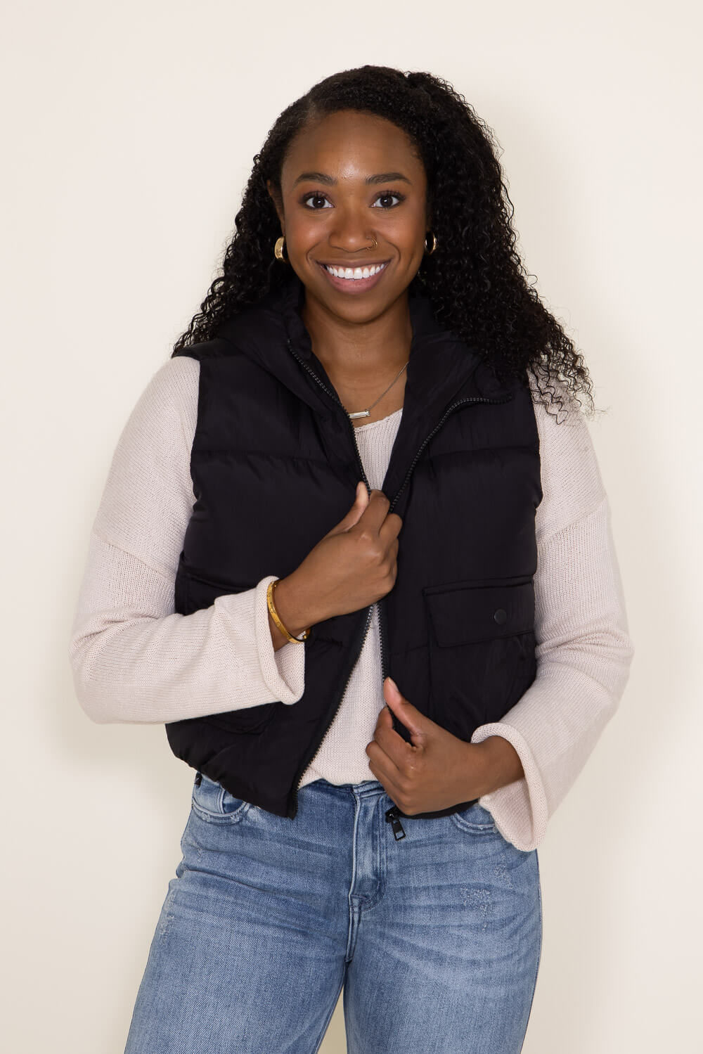 Love Tree Cropped Puffer Vest for Women in Black