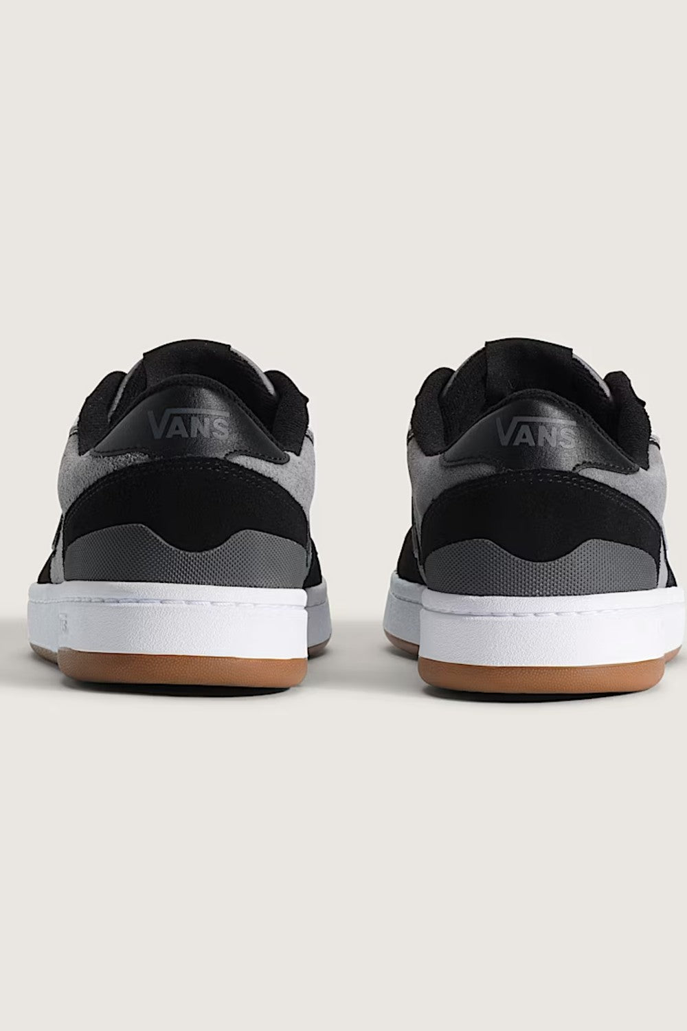 Vans Lowland 2.0 Sneakers for Men in Black/Gray