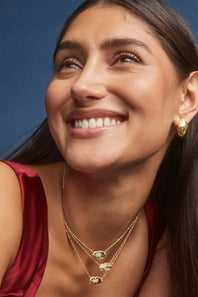 Kendra Scott Elisa Bow Gold Short Pendant Necklace in Ivory Illusion | 9608890377