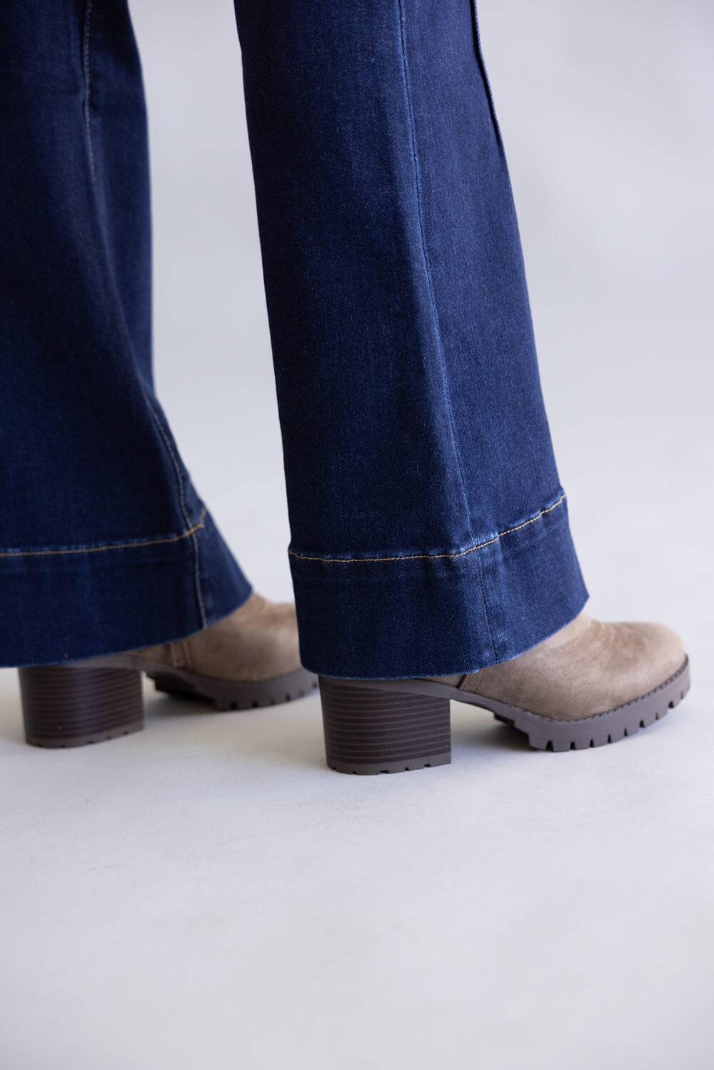 Vervet High Rise Dark Wash Center Hem Bootcut Jeans for Women