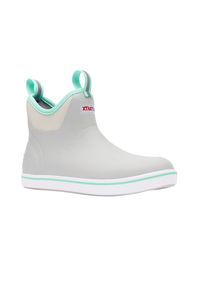Xtratuf Ankle Deck Boot in Gray for Women