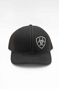 Ariat Offset Trucker Hat in Black 
