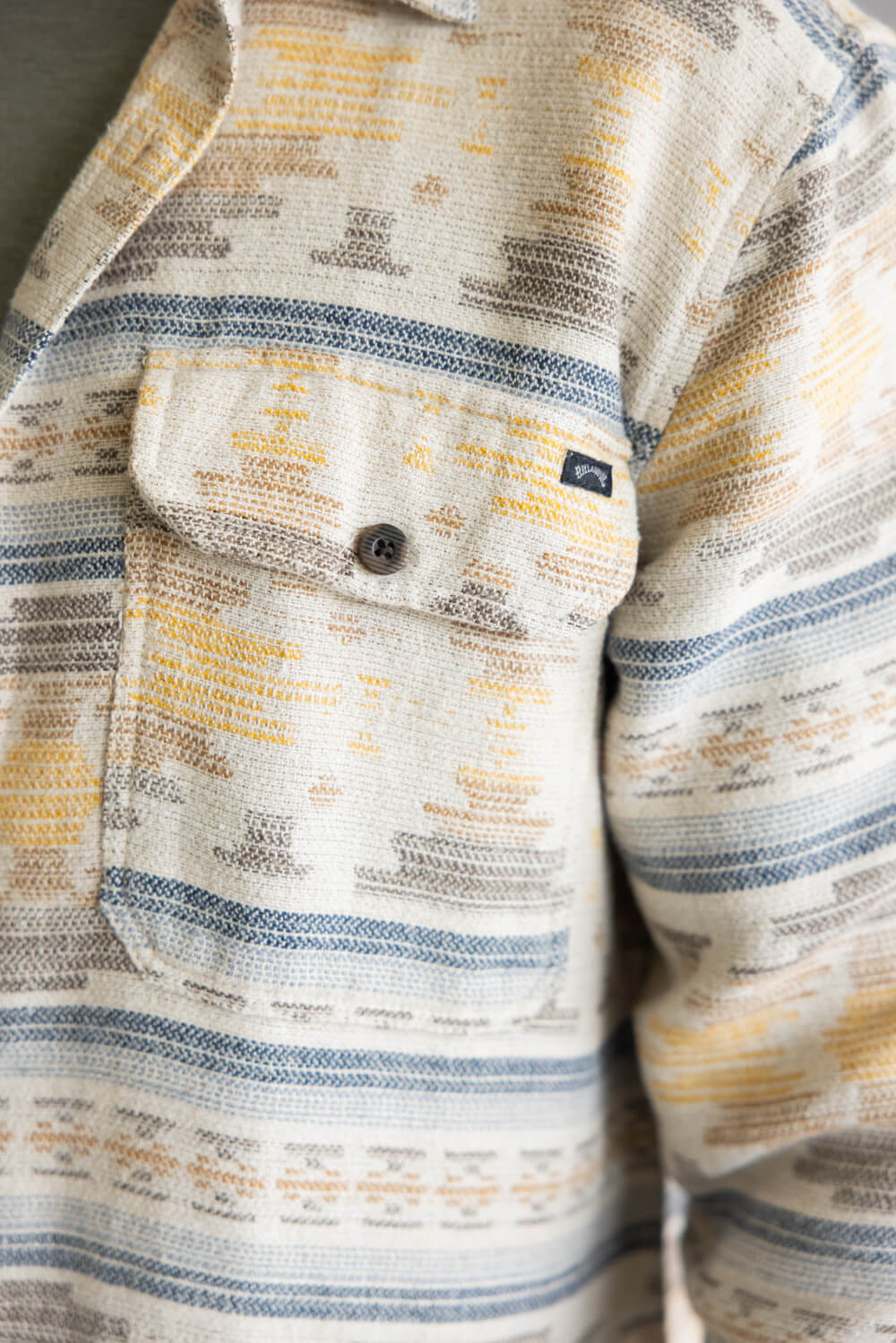 Billabong Offshore Jacquard Flannel for Men in Sand