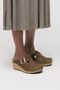 Papillio by Birkenstock Fanny Wedges for Women in Dark Tea