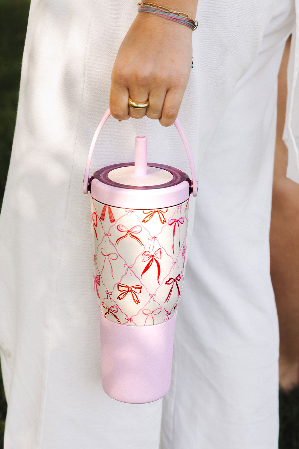 BruMate Resa 35 oz Tumbler in Pink Bows