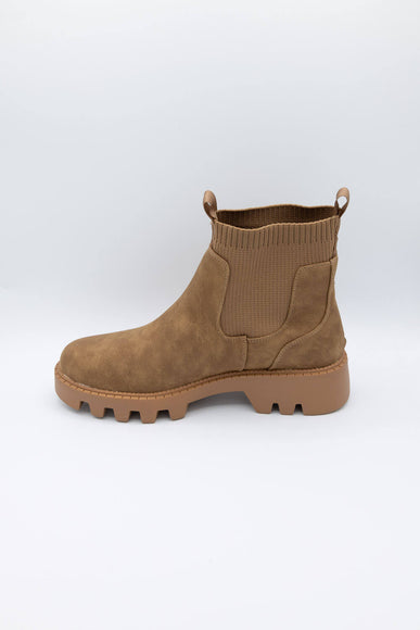 B52 by Bullboxer Lug Booties for Women in Off Oak Brown