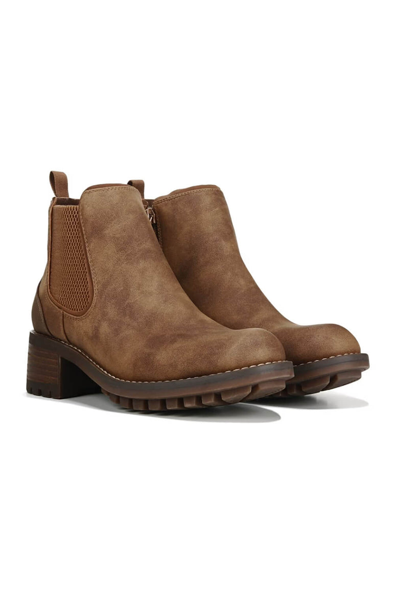 B52 by Bullboxer Chelsea Lug Booties for Women in Cognac | 199500F6-CO â Glik's