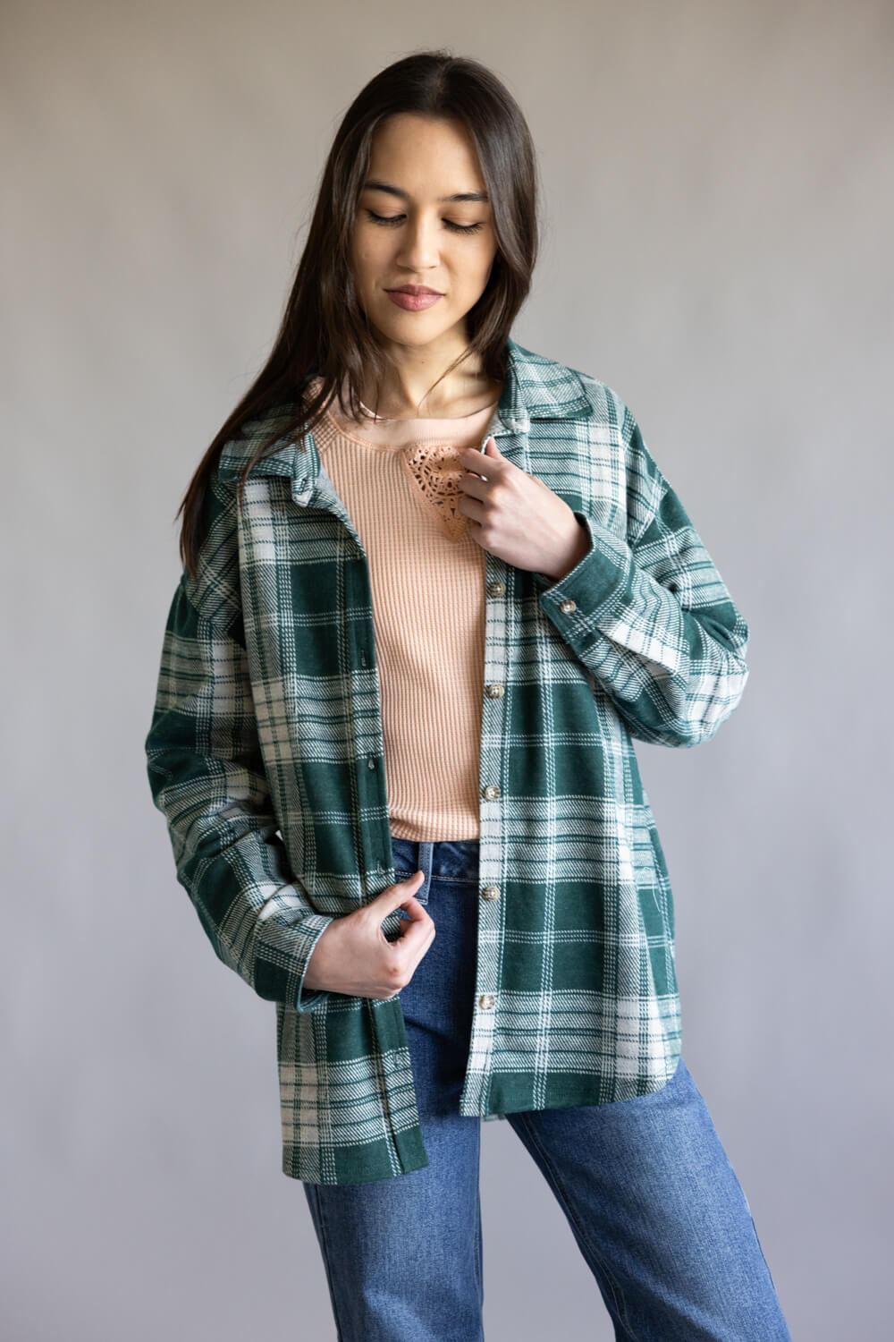 c_C-california-Kat-oversized-plaid-knit-shirt-89B03059-X381-PINEPLD-1