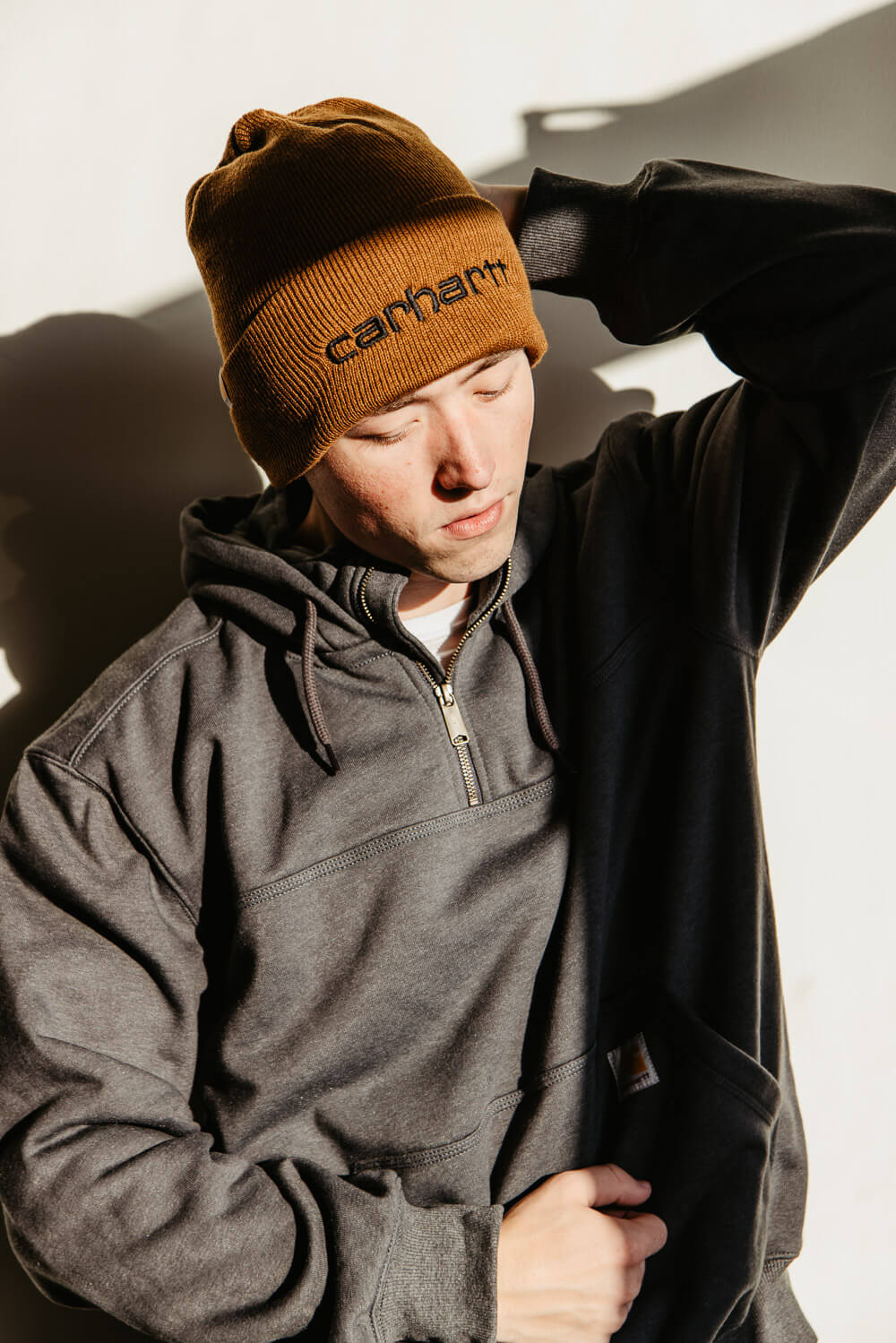 Carhartt Knit Cuff Logo Beanie in Brown