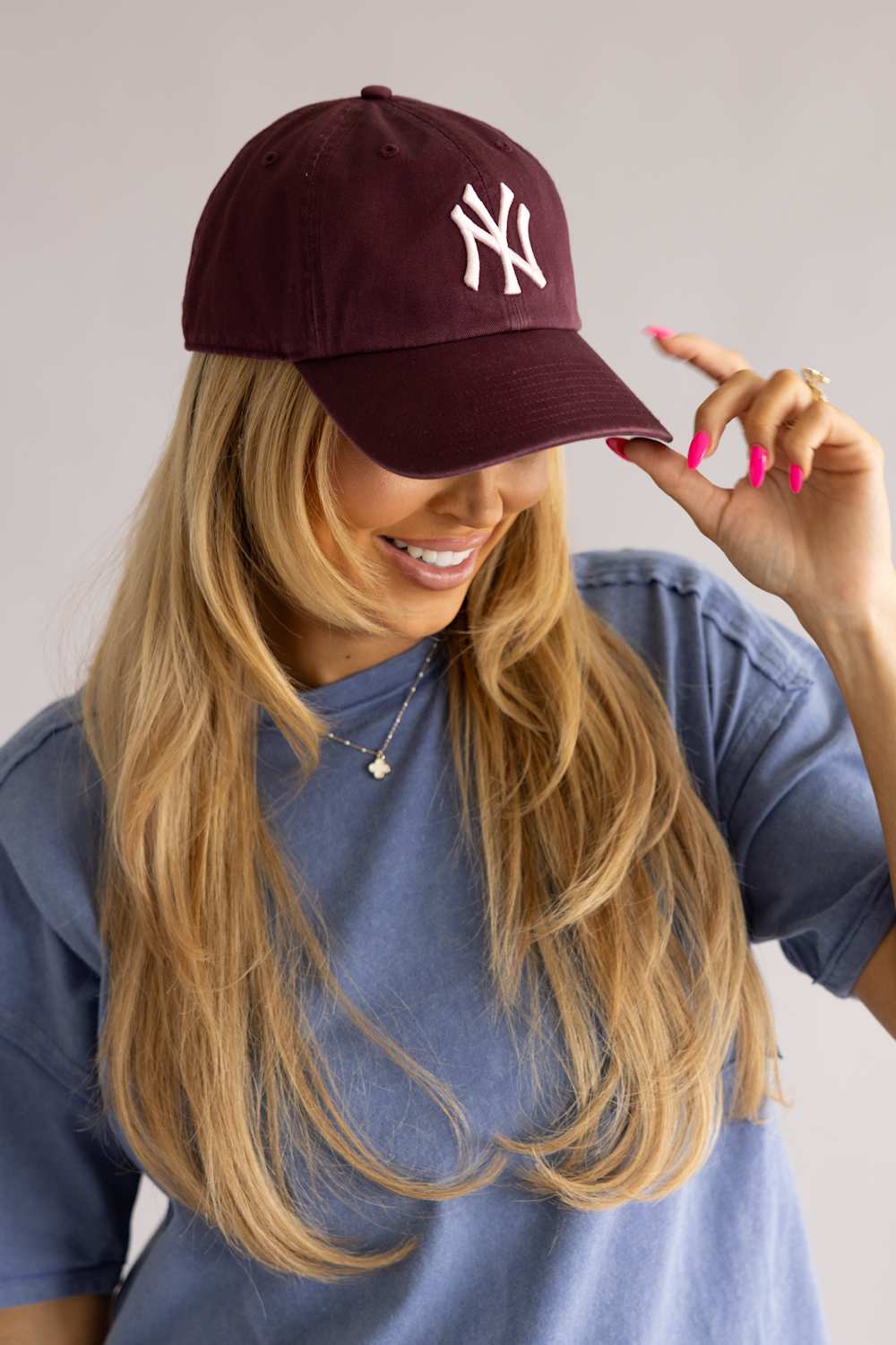 47 New York Yankees Clean Up Hat in Maroon/Pink