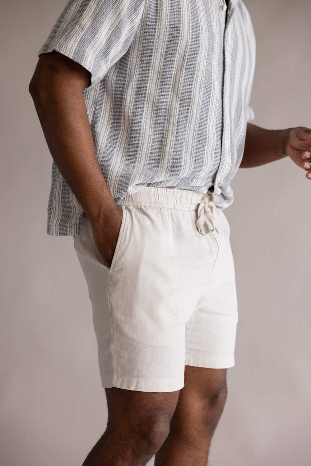 Vintage Summer Linen Shorts for Men in Sand