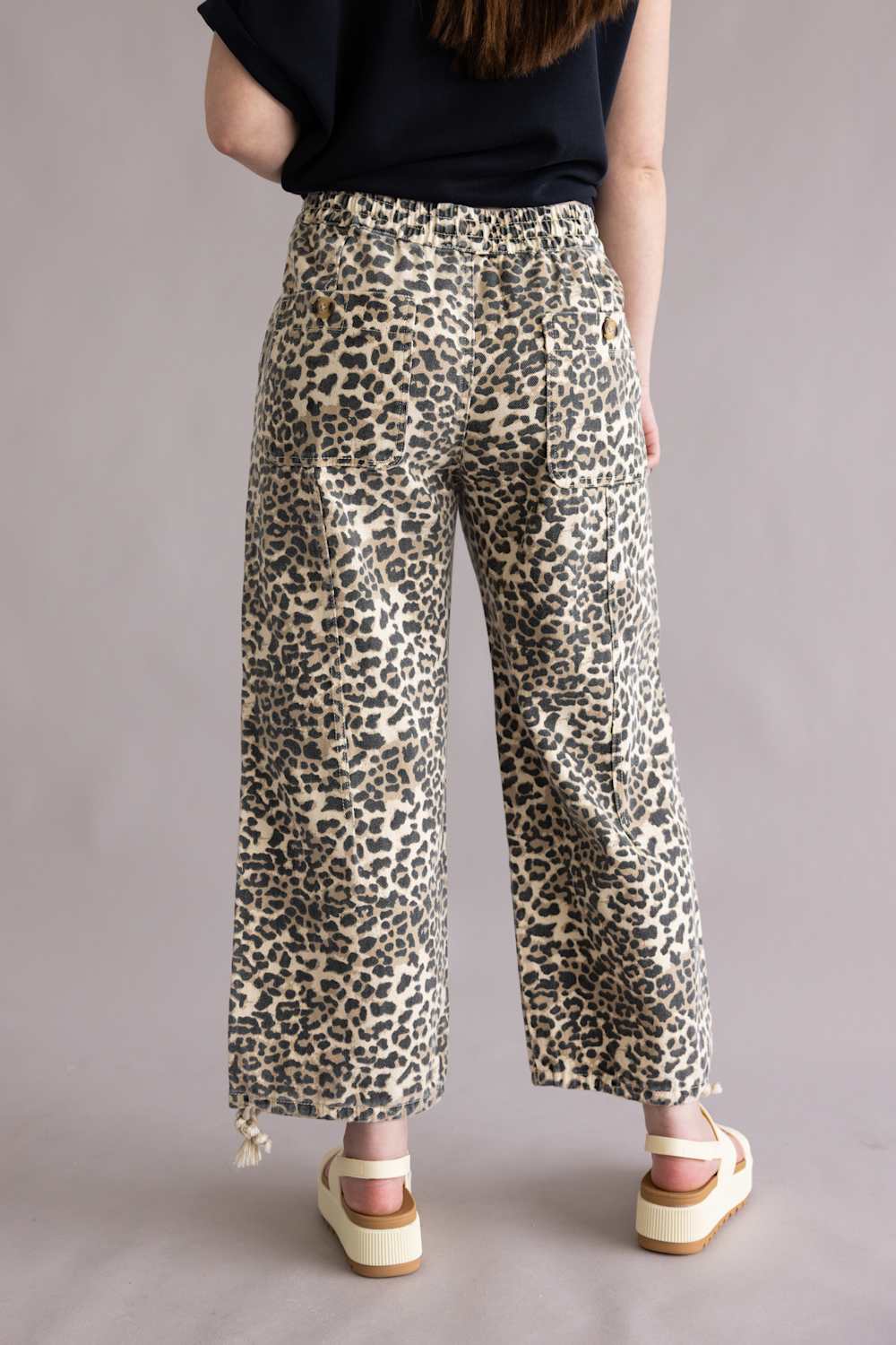 Aaron & Amber Leopard Pants for Women in Leopard Print | MAP2675