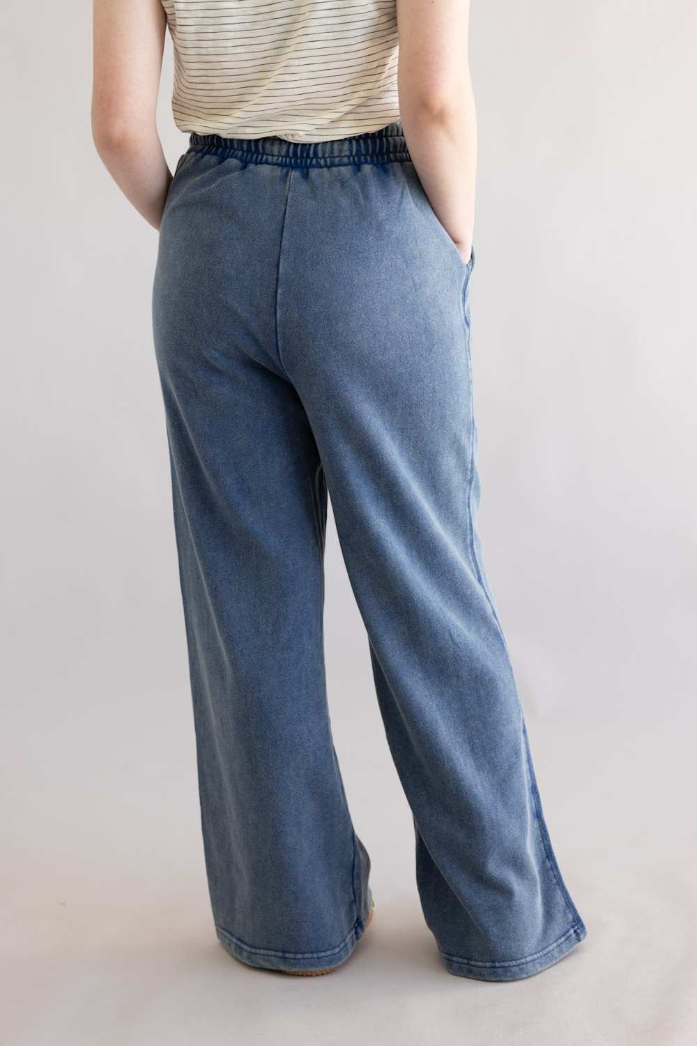 Drawstring Lounge Pants for Women in Navy