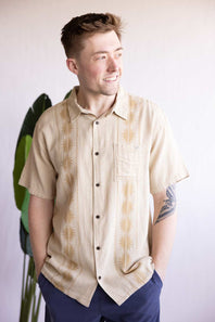  Billabong Cordoba Short Sleeve Shirt for Men in Desert Khaki