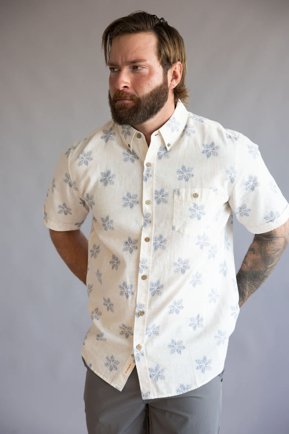 Weatherproof Vintage Cotton Linen Pattern Button Up Shirt for Men in Infinity Blue
