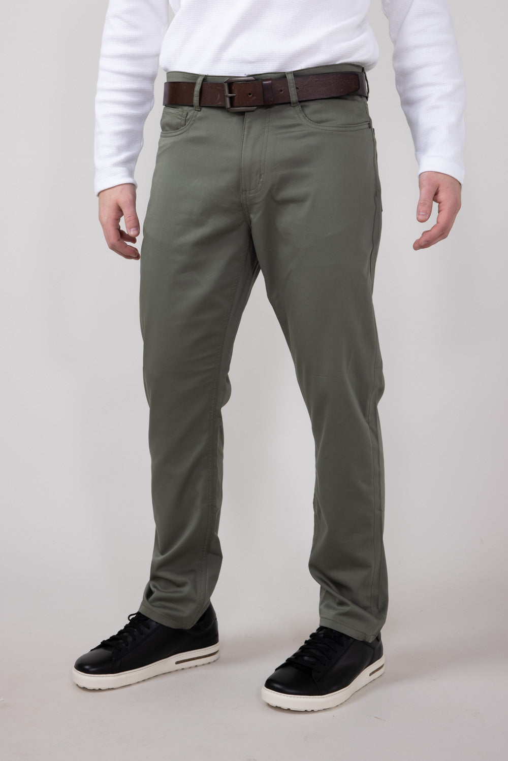 Copper & Oak Air Luxe Pants for Men in Soft Olive