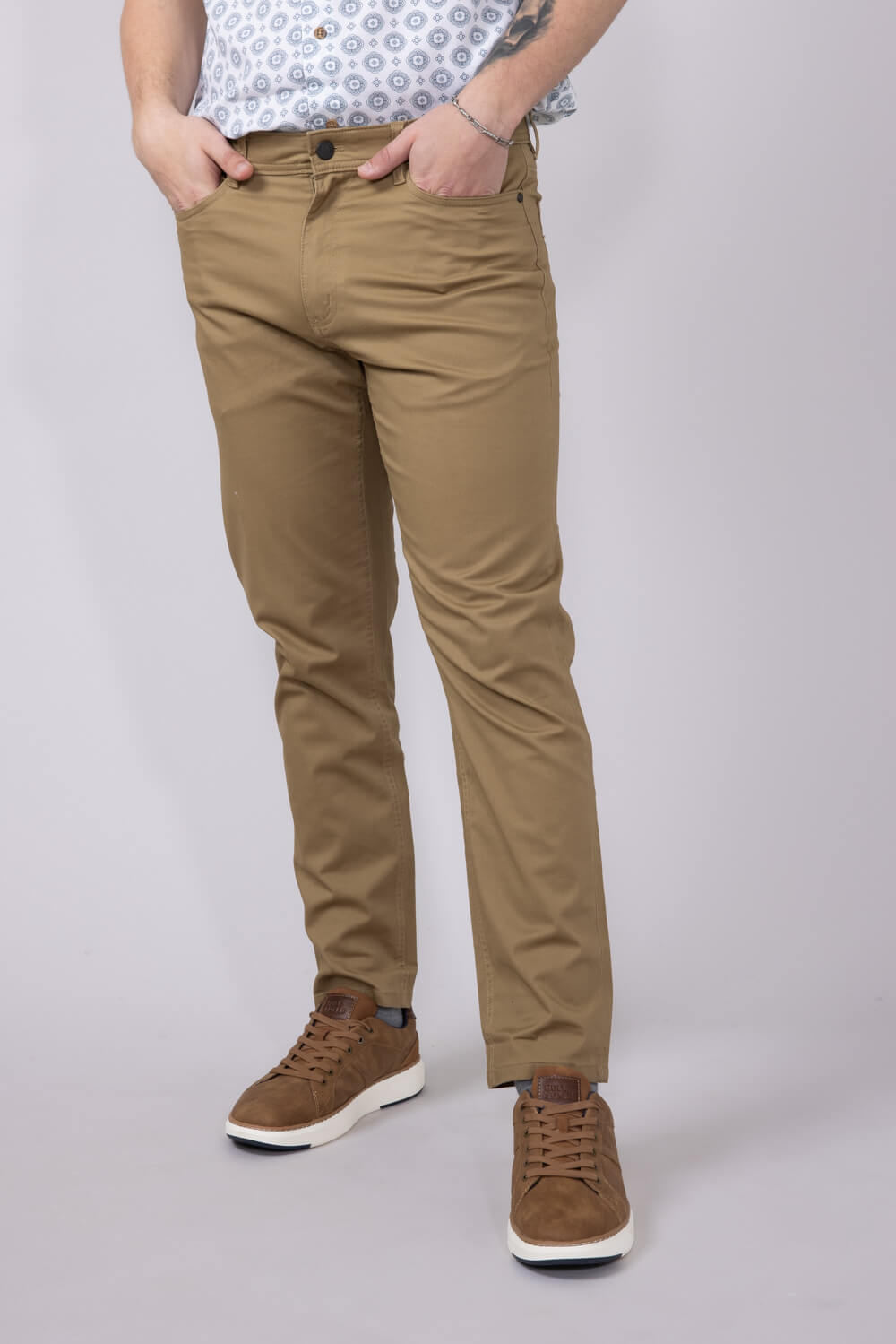 Copper & Oak Leaders Pants for Men in Khaki | K5S817-262-KHAKI