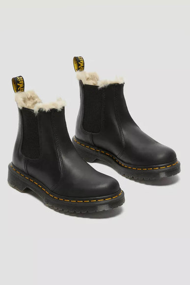 Dr. Martens Leonore Wyoming Lined Boots for Women in Black