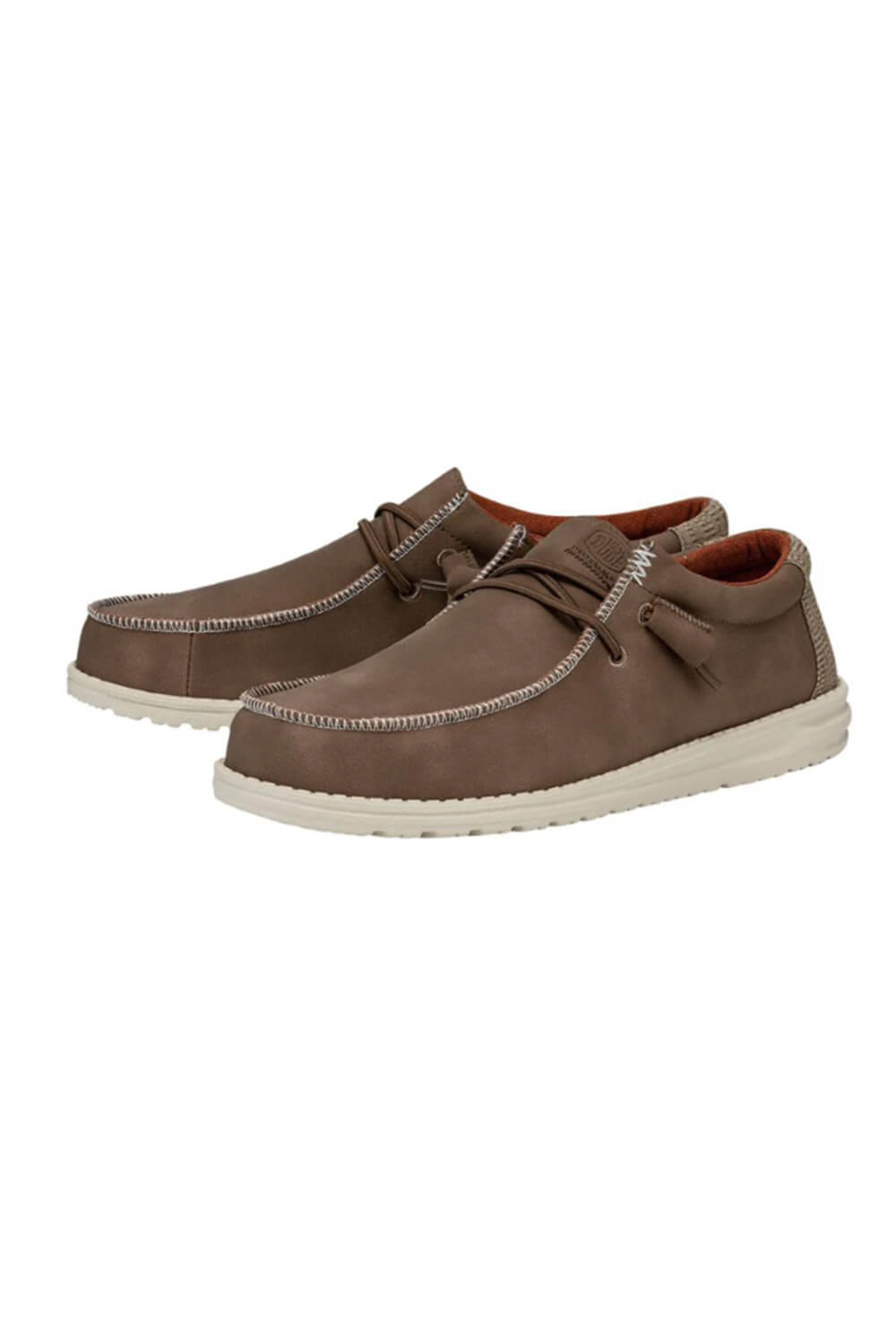 https://www.gliks.com/cdn/shop/files/heydude-mens-wally-fabricated-leather-shoes-tan-40607-265-2.jpg?v=1706711245