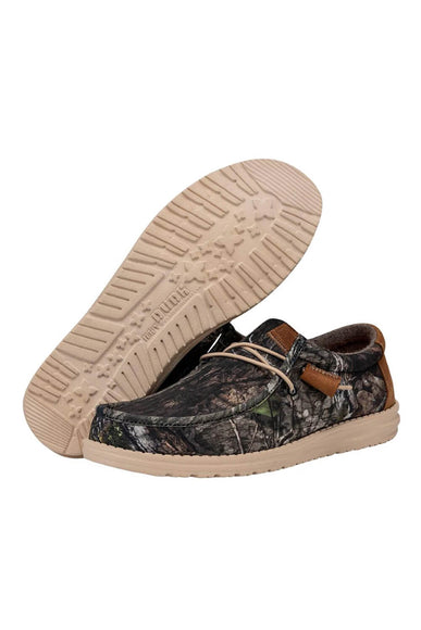 HEYDUDE Men’s Wally Mossy Oak Country DNA Shoes in Camo