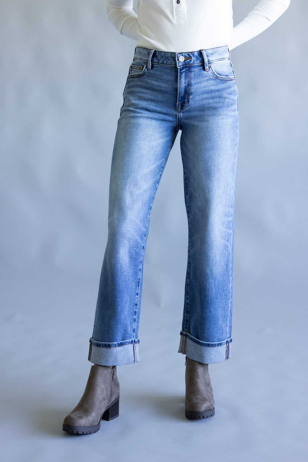 Hidden Medium Rise Ella Straight Leg Jeans for Women