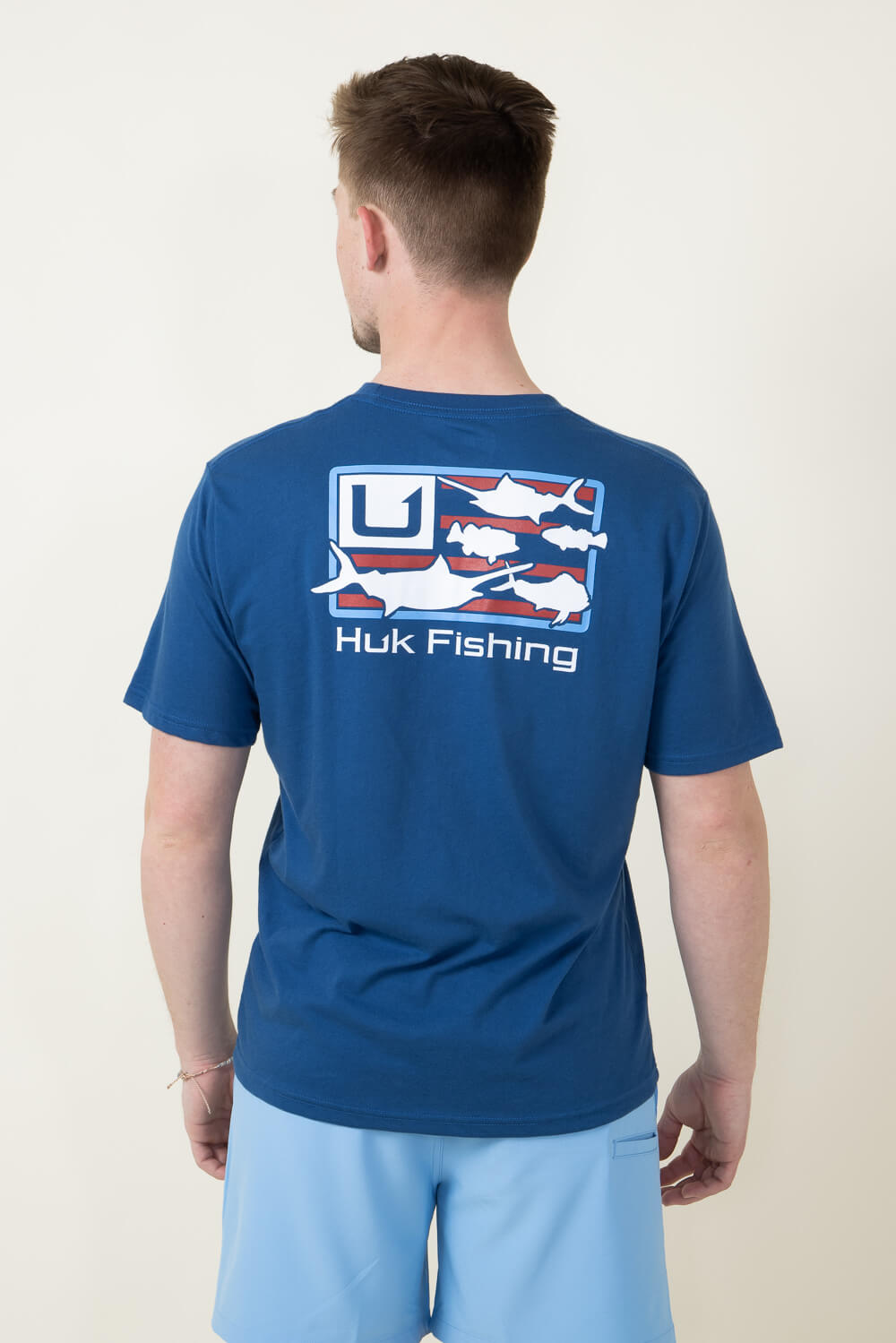 Huk Fishing Trophy Flag T-Shirt for Men in Blue
