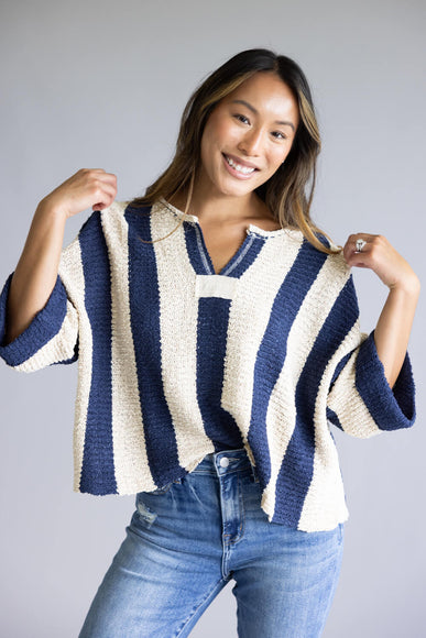 Illa Illa Vertical Stripe Quarter Sleeve Top for Women in Navy