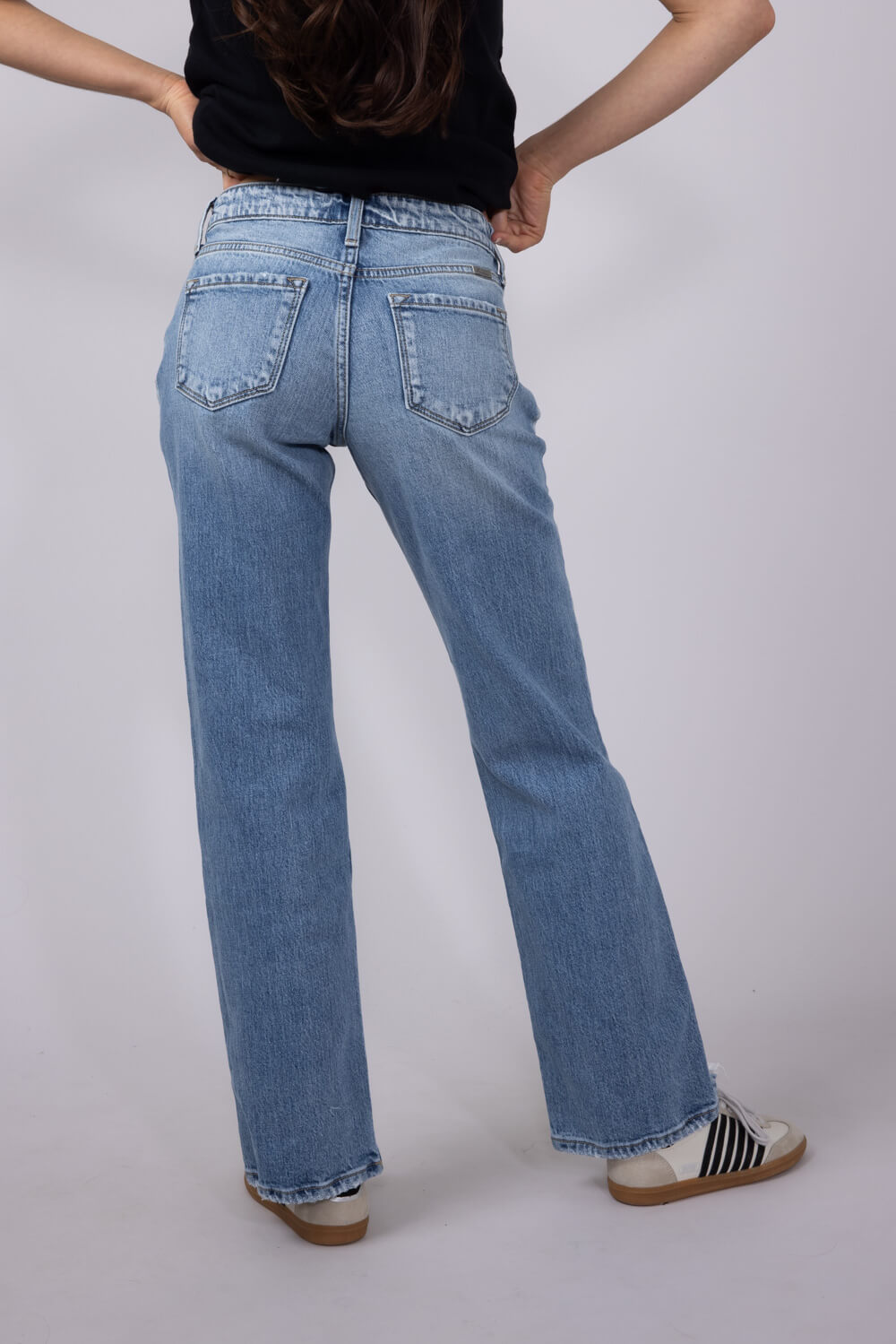 KanCan Thalia Mid Rise Straight Leg Jeans for Women | KC9421M – Glik's