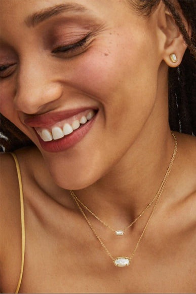 Kendra Scott Mini Elisa Gold Satellite Short Pendant Necklace in Ivory Mother-of-Pearl