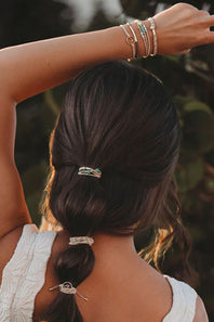 K’lani Reflect Medium Hair Tie Bracelets in Light Green 