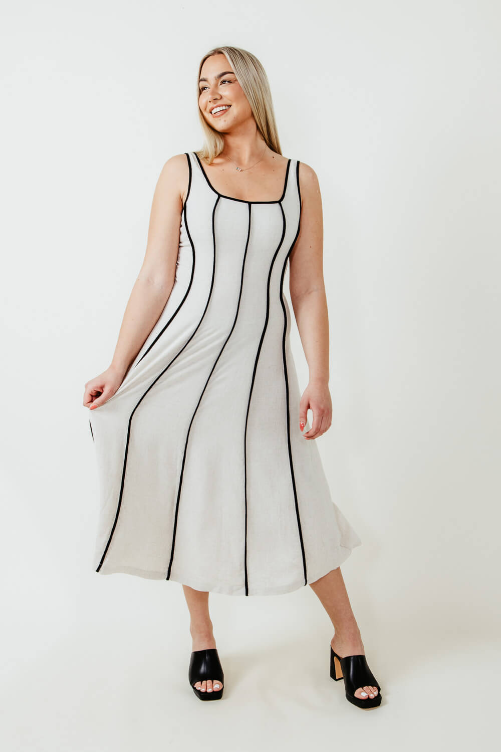 Illa Illa Linen Midi Dress for Women in Natural at Glik s M