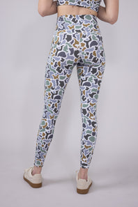 Local Girl Seamed Leggings for Women in Dark Grey Camo