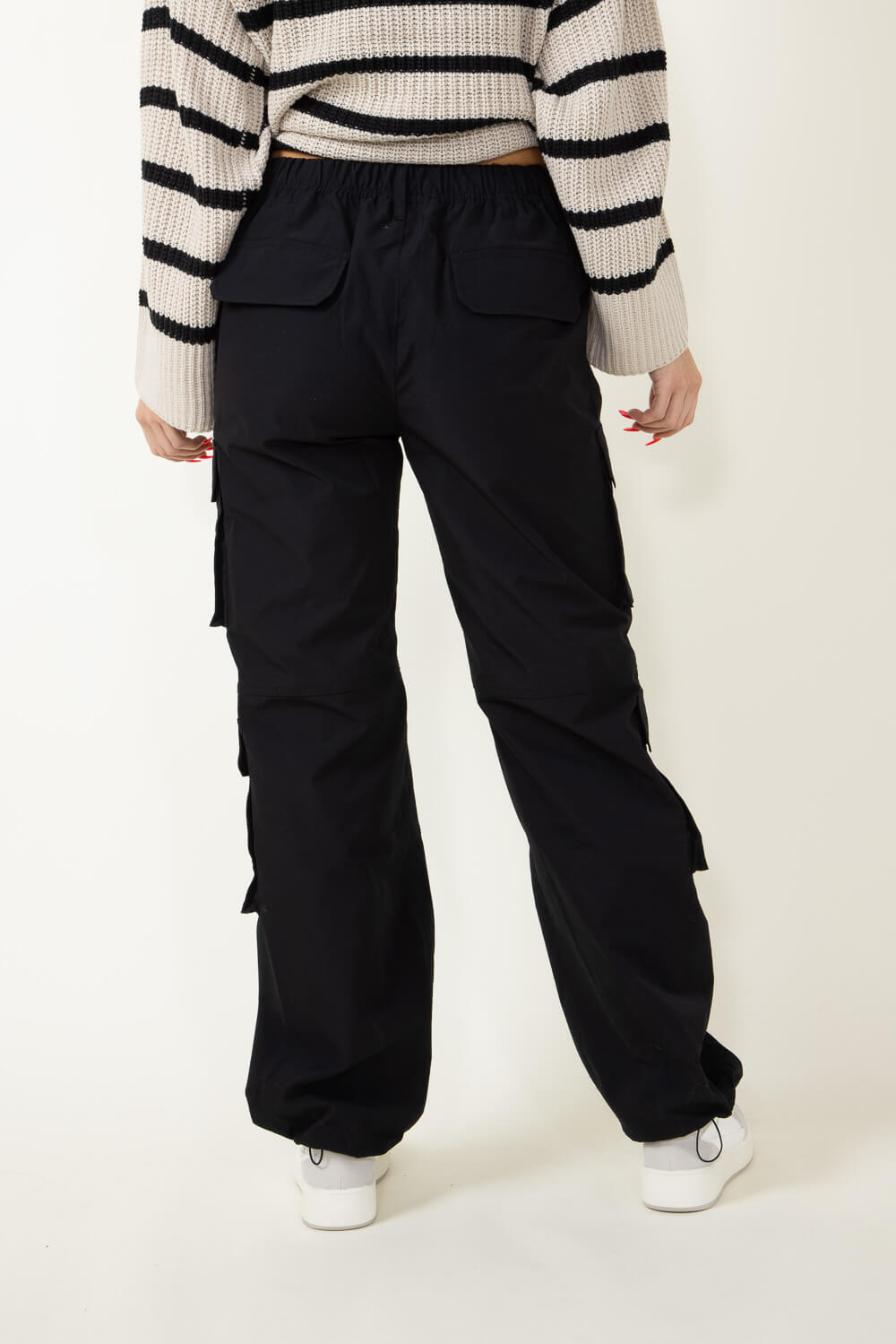 Love Tree Baggy Cargo Pants for Women in Black