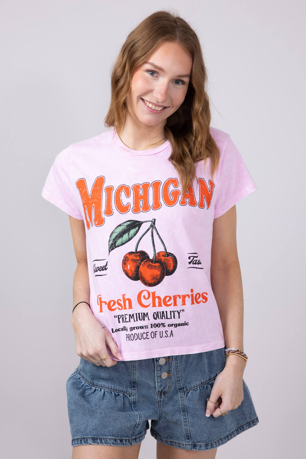 Michigan Cherry Graphic T-Shirt for Women in Pink | H7023TK