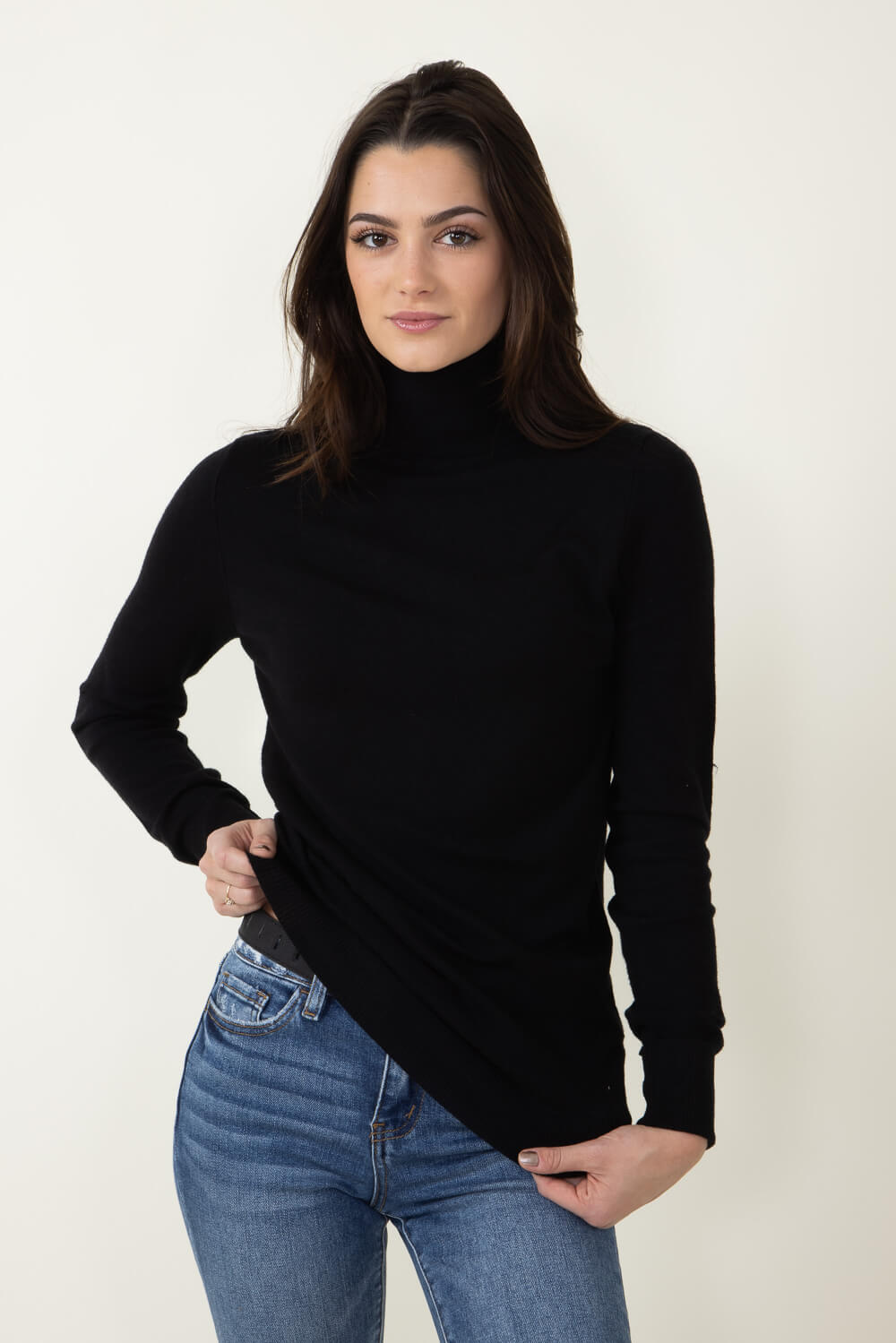 Basic Turtleneck Long Sleeve Top for Women in Black | DZ23G344-BLACK –  Glik\'s