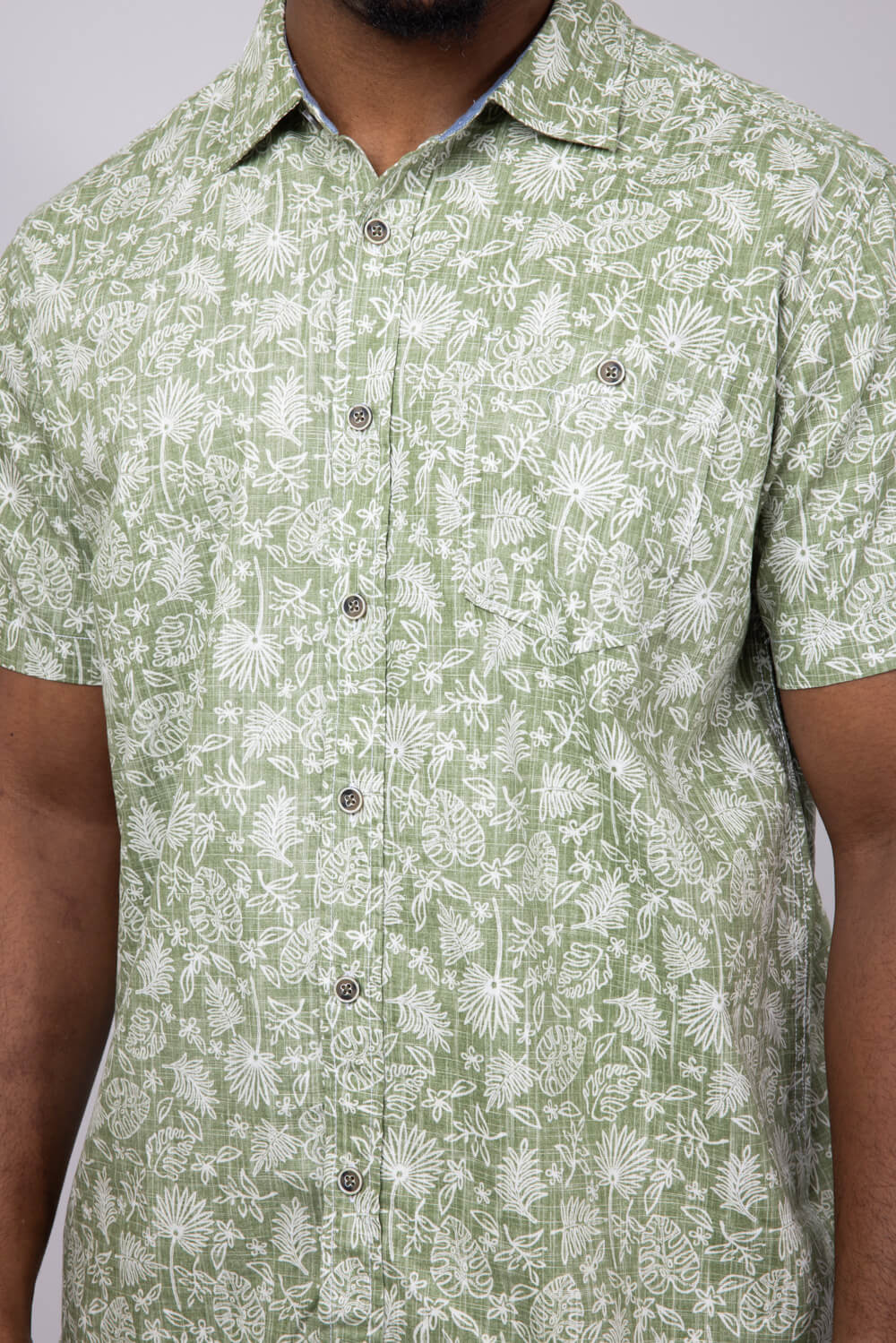 North River Reverse Print Tropical Button Shirt for Men in Green