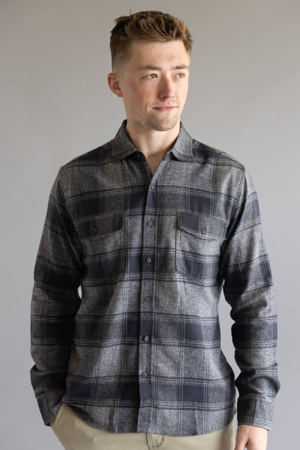 North River Twist Yarn Plaid Button Up Shirt for Men in Black