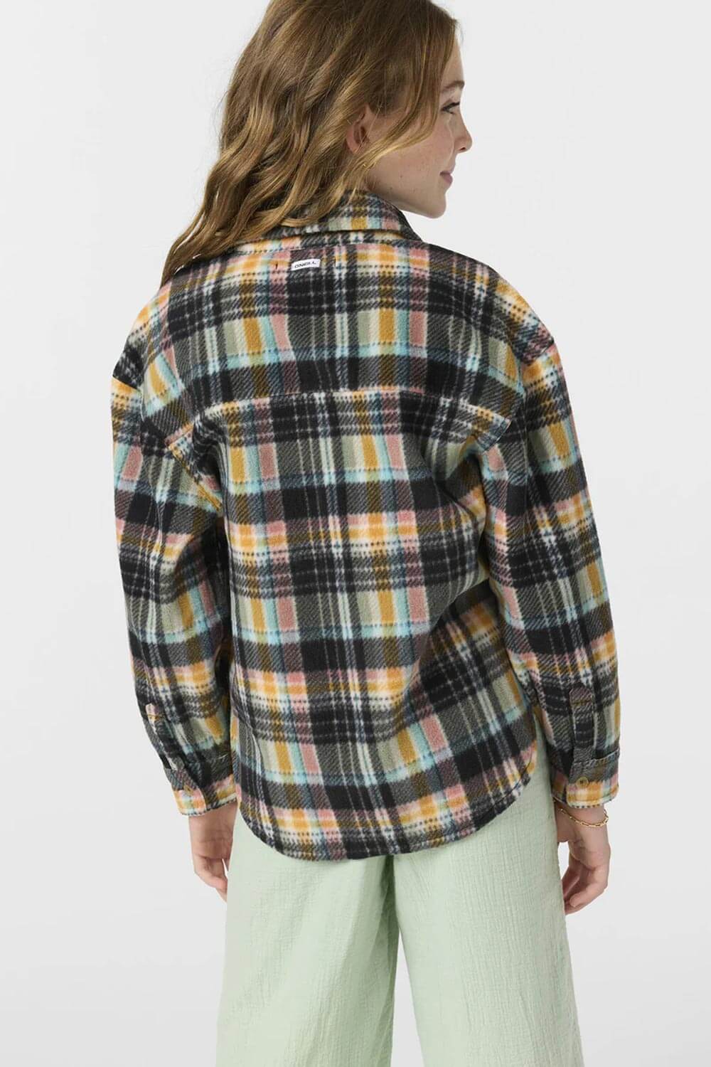 O’Neill Youth Bennet Super Fleece Plaid Shacket for Girls in Black Plaid