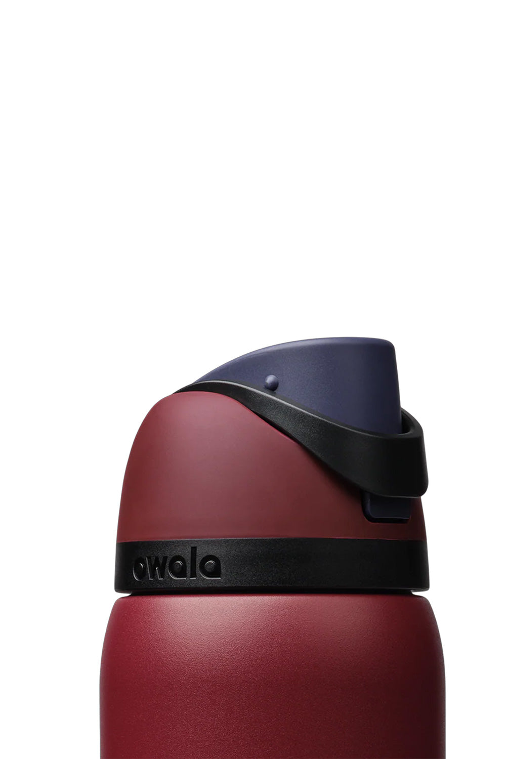 Owala FreeSip 32 oz Stainless Steel Water Bottle in Burgundy Bay