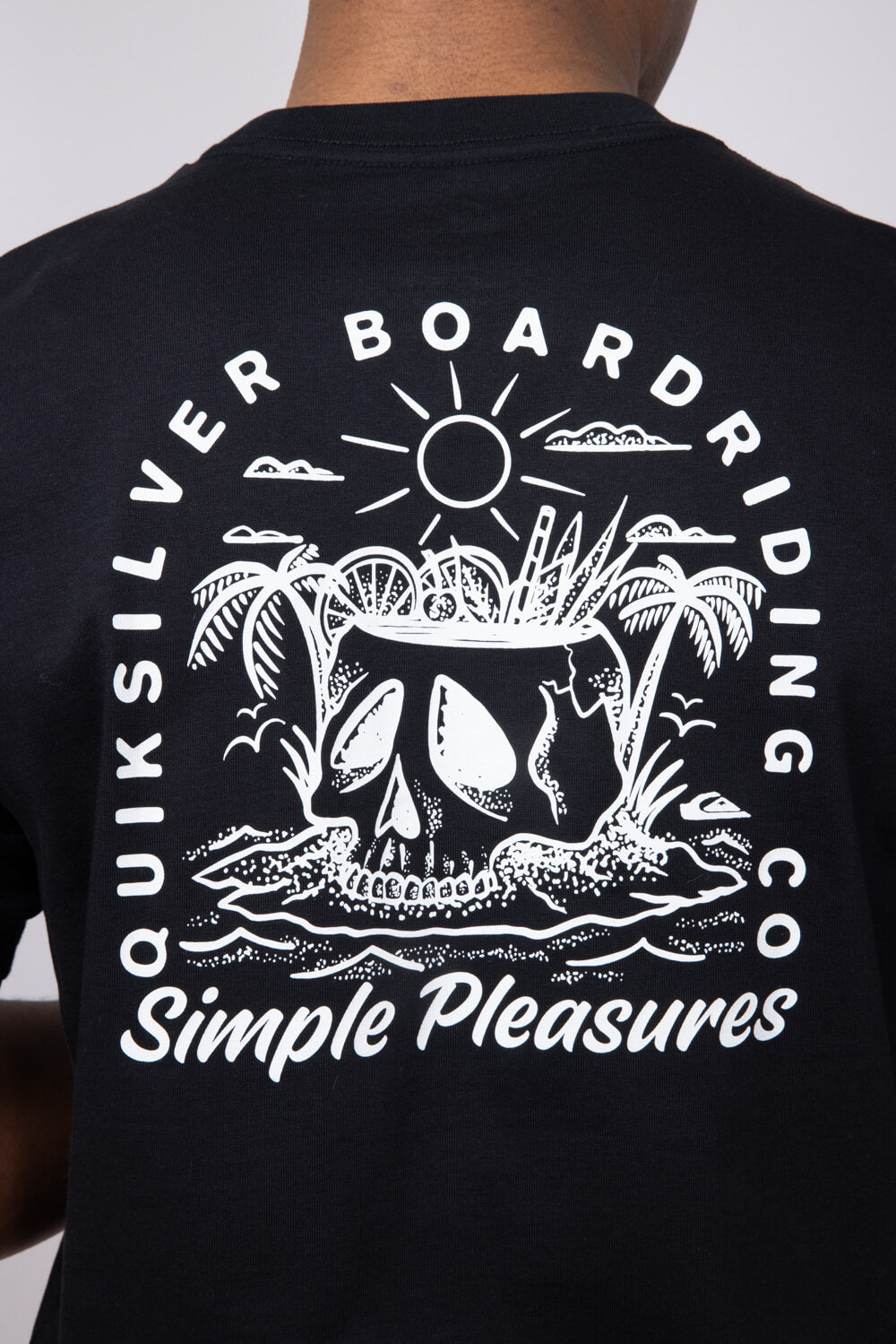 Quiksilver Simple Pleasures T-Shirt for Men in Black