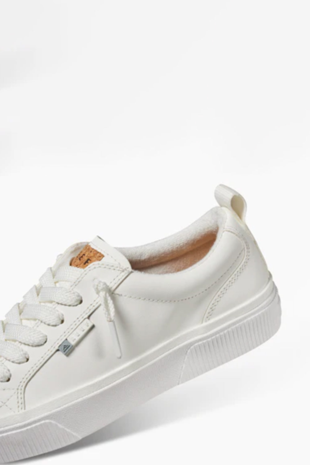 Reef Lay Day Dawn Leather Sneakers for Women in White