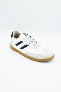 Shu Shop Sneakers for Women in Black/White