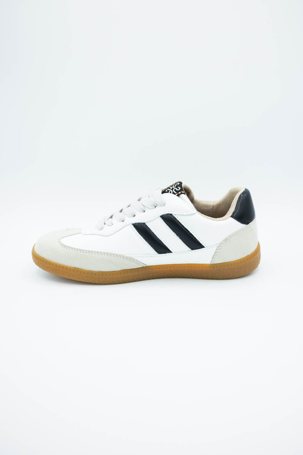 Shu Shop Sneakers for Women in Black/White