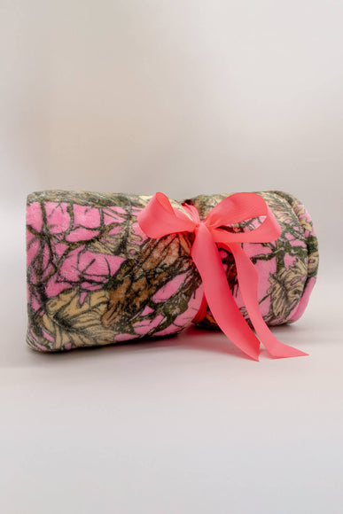 Simply Southern Simply Soft Camo Throw Blanket in Camo Pink